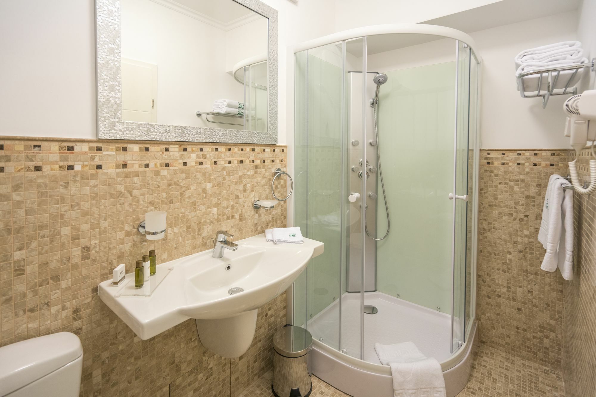 Studio One Accommodation Suites Bukareszt Zewnętrze zdjęcie