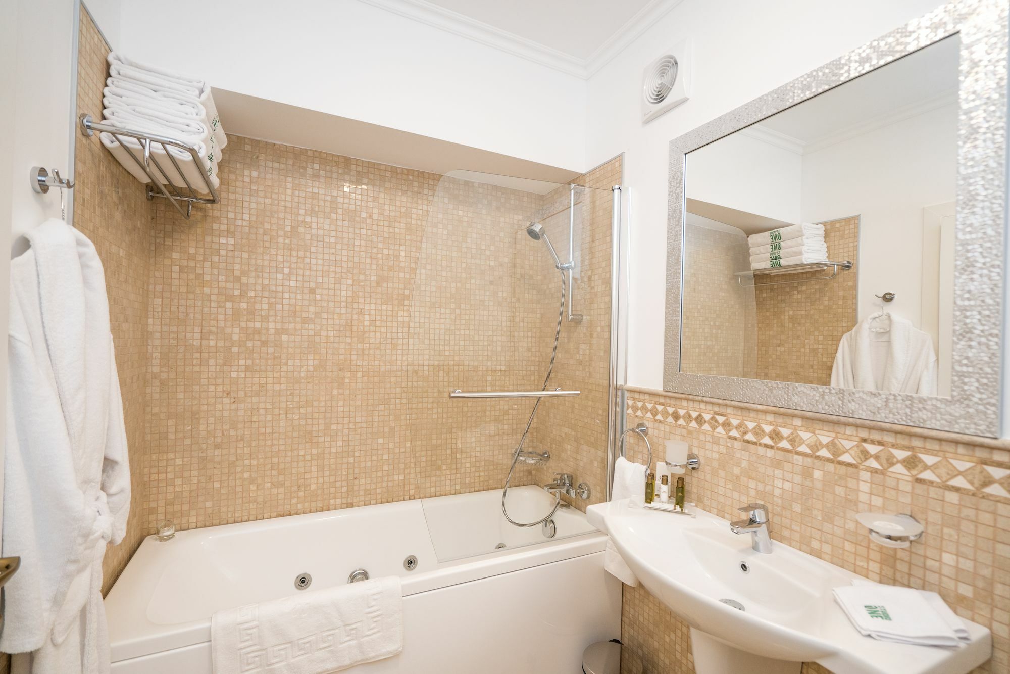 Studio One Accommodation Suites Bukareszt Zewnętrze zdjęcie
